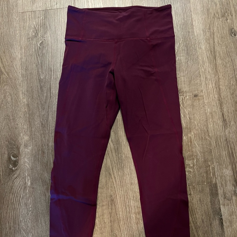 Athleta Salutation 7/8 Tight